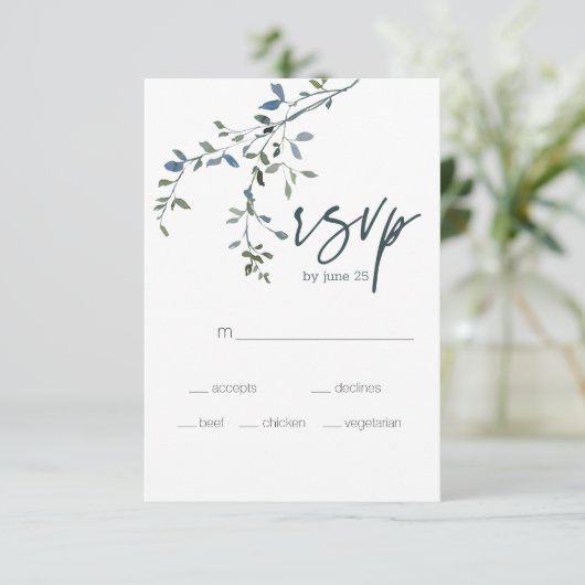 Sage Silver Green Floral Wedding RSVP Kaart (Staand voorkant)