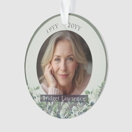 Sagegroene Eucalyptus Herdenkingsherinnering Ornament (voorkant)