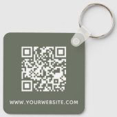 Sagegroene Logo QR Code Sociale Media Sleutelhanger (Achterkant)