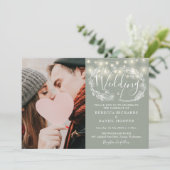 Sagegroene snoerlampen bloemfotowedding kaart (Staand voorkant)