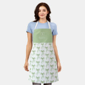 Sagegroene Strikepatroon Monogram Persoonlijk Schort (Gedragen)