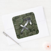 Sagittarius Zodiac Symbol on Green Digital Camo Vierkante Sticker (Envelop)