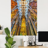 Sagrada Familia. Binnenshuis. Uitzicht 21. Poster (Thuiskantoor)