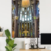 Sagrada Familia. Binnenshuis. Uitzicht 6. Poster (Thuiskantoor)