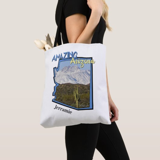 Saguaro Cactus Snowy Mountains Arizona Map Tote Bag (Dichtbij)