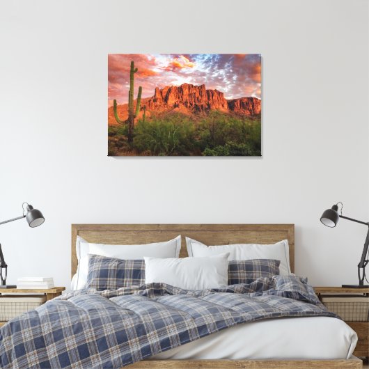Saguaro Cactus Superstition Mountain Sunset 36x24 Canvas Afdruk (Insitu (Slaapkamer))