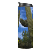 Saguaro Cactus Trio / Blue Sky & Clouds / Arizona Thermosbeker (Geroteerd rechts)