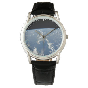 Saharaans stof waait westwaarts de Atlantische Oce Horloge