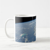 Saharaans stof waait westwaarts de Atlantische Oce Koffiemok (Links)