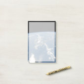 Saharaans stof waait westwaarts de Atlantische Oce Post-it® Notes (Op bureau)