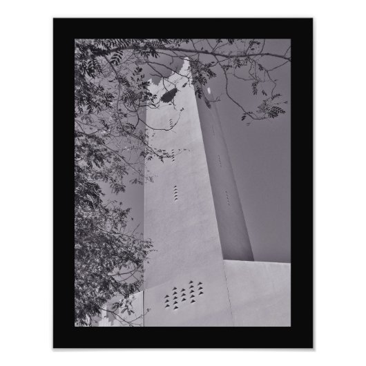 Sahat al Kindi Minaret met bladeren Foto Afdruk (Voorkant)