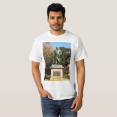 Saigo Takamori (de laatste Samurai) & Dog Statue T-shirt (Voorkant volledig)