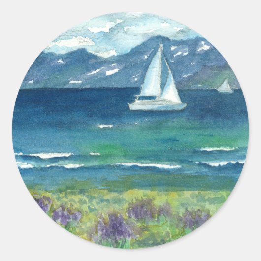 Sail Boat Mountain Lake Paarse Waterverf Lupines Ronde Sticker (Voorkant)