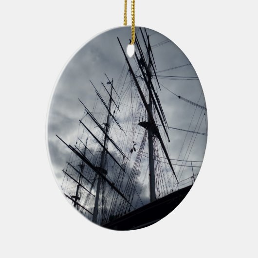 Sail Ship Ornament (Rechts)