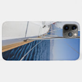 Sail Vessel Surfen op de Zee iPhone Case (Achterkant (horizontaal))