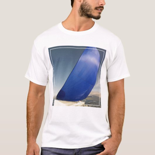 Sailboot Tipping in Wind T-shirt (Voorkant)