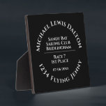 Sailing Club Trophy Fotoplaat<br><div class="desc">Een plekje om een Sailing Club Competituin te gedenken. Personaliseer om naam,  Sailing Club,  jacht,  en datum te omvatten. Unieke herinnering aan een bijzondere prestatie.</div>