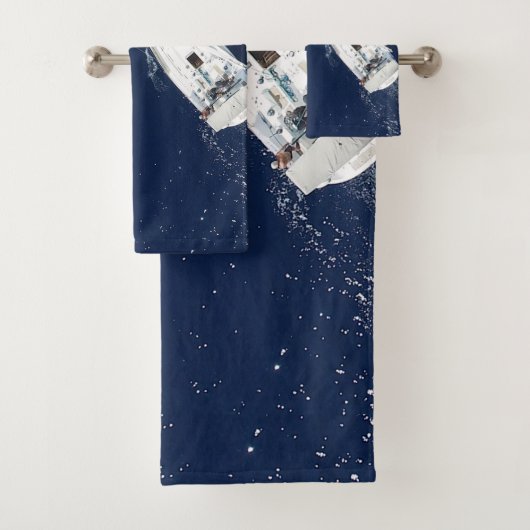 Sailing Freedom Bird's Eye Uitzicht Bad Handdoek (Insitu)