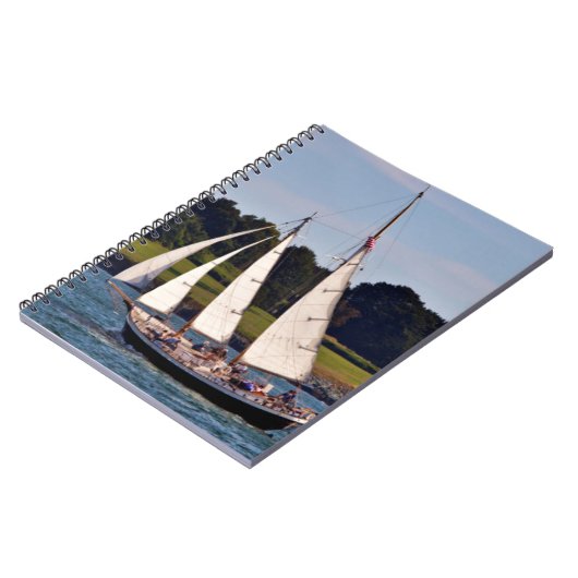 Sailing in Newport, Rhode Island, VS Notitieboek (Linkerzijde)