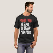 Sailing voor mannen Vrouwen aan boord van zeilboot T-shirt (Voorkant volledig)