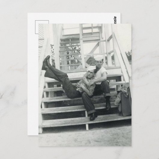 Sailor Embrace Briefkaart (Voorkant / Achterkant)