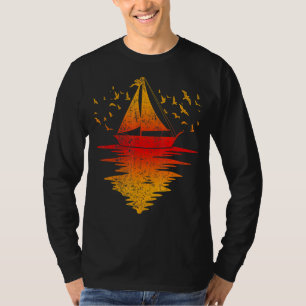 Sailor Nautical Sailing Sail Kapitein Sailboot Sun T-shirt