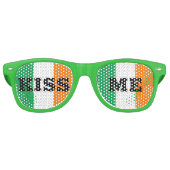 Sain Patricks Day & Irish Flag /shades Kiss me Retro Zonnebril (Voorkant)