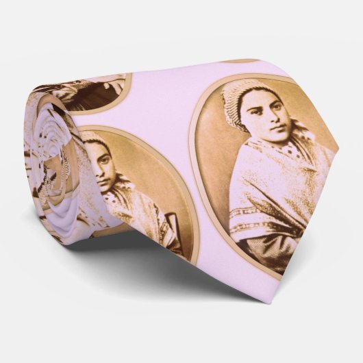 SAINT BERNADETTE STROPDAS (Opgerold)