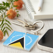 Saint Lucia Vlag Blauw Geel Anthem Phrase Typograf Sleutelhanger (Voorkant Rechts)