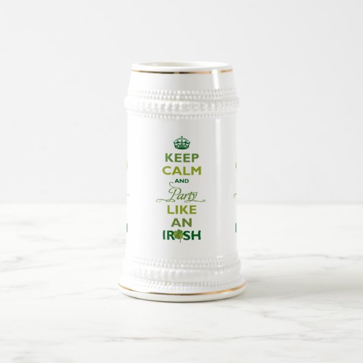 SAINT PATRICK houdt kalm en feest als een Iers Bierpul (Center)