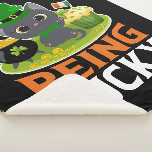 Saint Patrick's Day is Lucky Sherpa Deken (3/4)