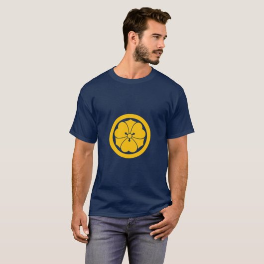 Sakai Mon Japanse samurai clan geel op zwarte T- T-shirt (Voorkant volledig)