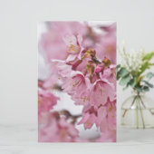 Sakura Cherry Blossom Bleek Pink Briefpapier (Staand voorkant)