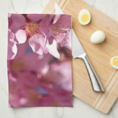 Sakura Cherry Blossom gekust door zonlicht Theedoek (Quarter Fold)