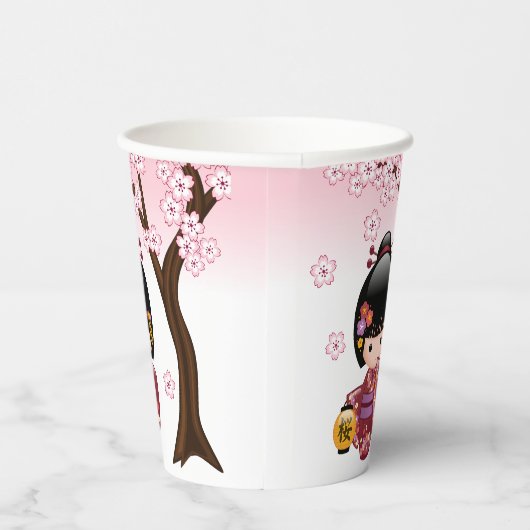 Sakura Kokeshi Doll - Cute Japanese Geisha Girl Papieren Bekers (Rechts)