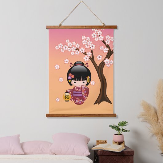 Sakura Kokeshi Doll - Geisha Girl op strand Hangend Wandkleed (Slaapkamer)