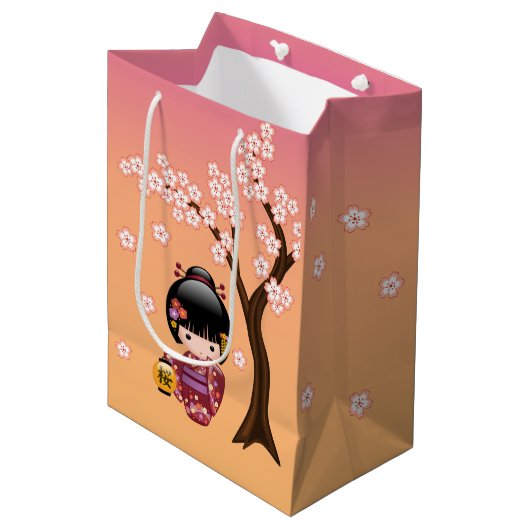 Sakura Kokeshi Doll Schattige Geisha Meisje Sinaas Medium Cadeauzakje (Voorkant Gekanteld)