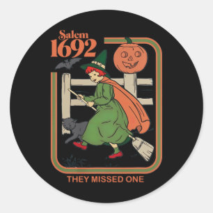 Salem 1692 Ze missen een heks Halloween 1 Ronde Sticker