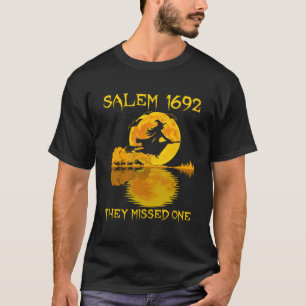Salem 1692 Ze misten een heks rijdende bezemzaal T-shirt