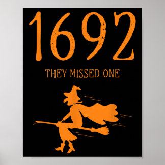 Salem 1692 Ze misten een leuke Halloween heks 2 Poster