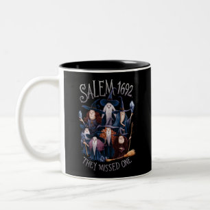 Salem 1692 Zij Misten Eén Halloween Heks Tweekleurige Koffiemok