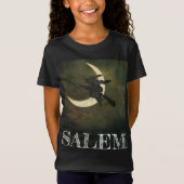 Salem Massachusetts Witch vliegt op t-shirt van be (Voorkant)