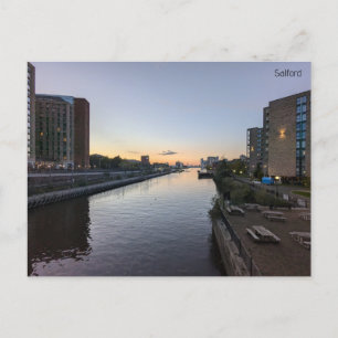 Salford Quays bij Dusk Briefkaart