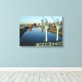 Salford Quays Canvas Afdruk (Insitu (Houten vloer))