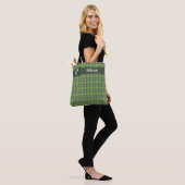 Salie en Olijf Plaid Tote Bag (Op model)