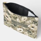 Salie Groen en Crème Bloemen gepersonaliseerd Etui (Open)