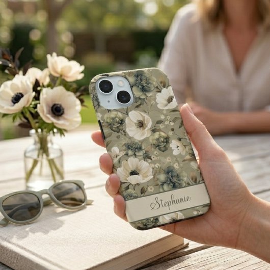 Salie groen en crème bloemstuk Persoonlijk iPhone 15 Case