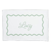 Salie Groene en Witte Golvende Scallop Frame Monog Kussensloop (Voorkant)