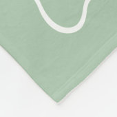 Salie Groene Golvende Rand Monogram Fleece Deken (Hoek)