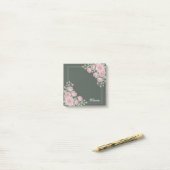 Salie Groene & Roze Bloemige Gepersonaliseerde Pla Post-it® Notes (Op bureau)